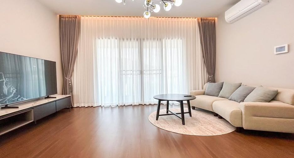 For rent 5 bed house in Bang Phli, Samut Prakan
