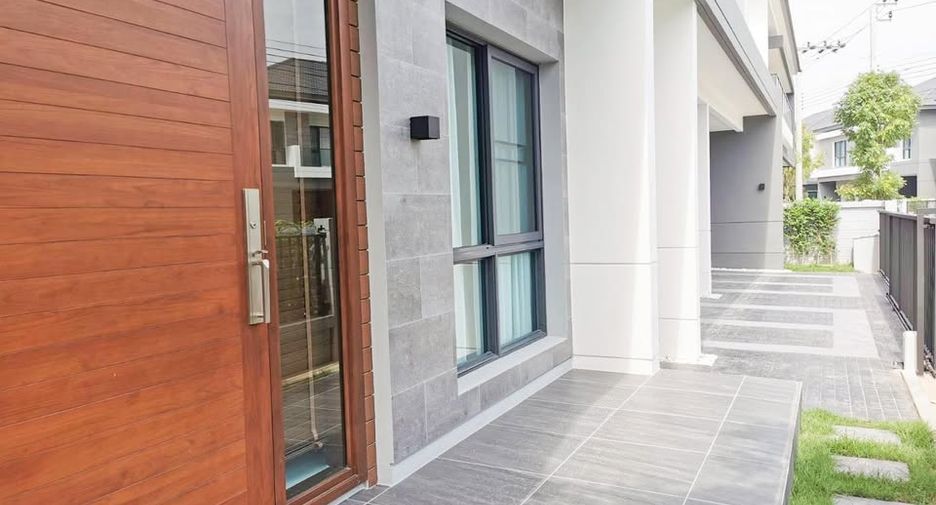 For rent 5 bed house in Bang Phli, Samut Prakan