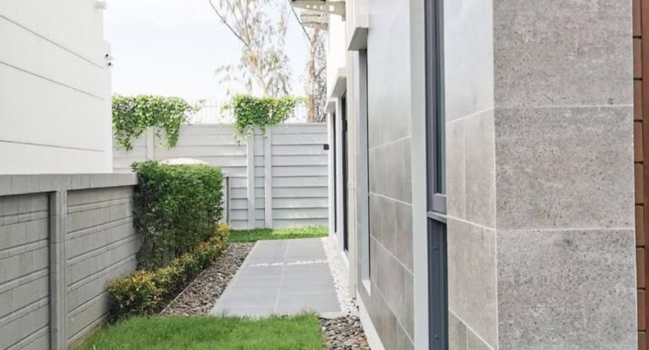 For rent 5 bed house in Bang Phli, Samut Prakan