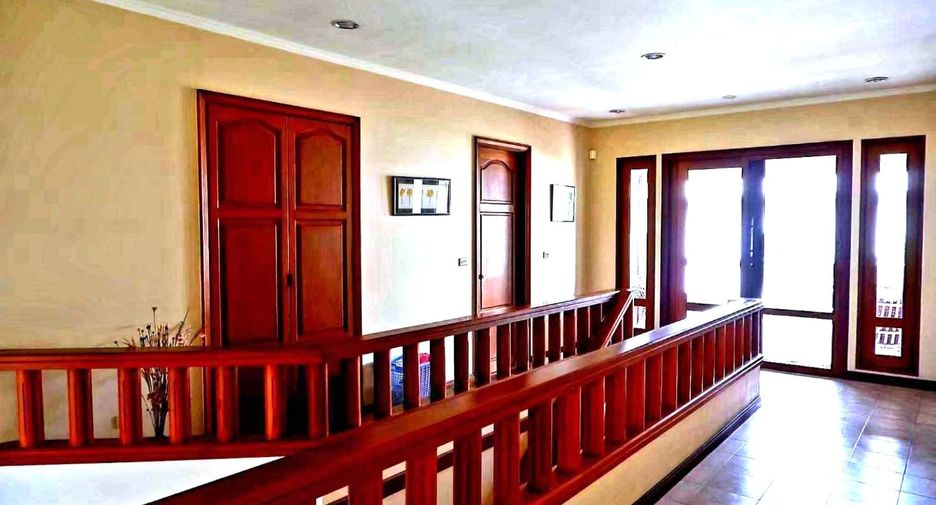 À vendre 4 chambres maison à Bang Lamung, Chonburi