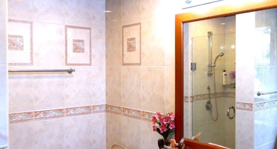 À vendre 4 chambres maison à Bang Lamung, Chonburi