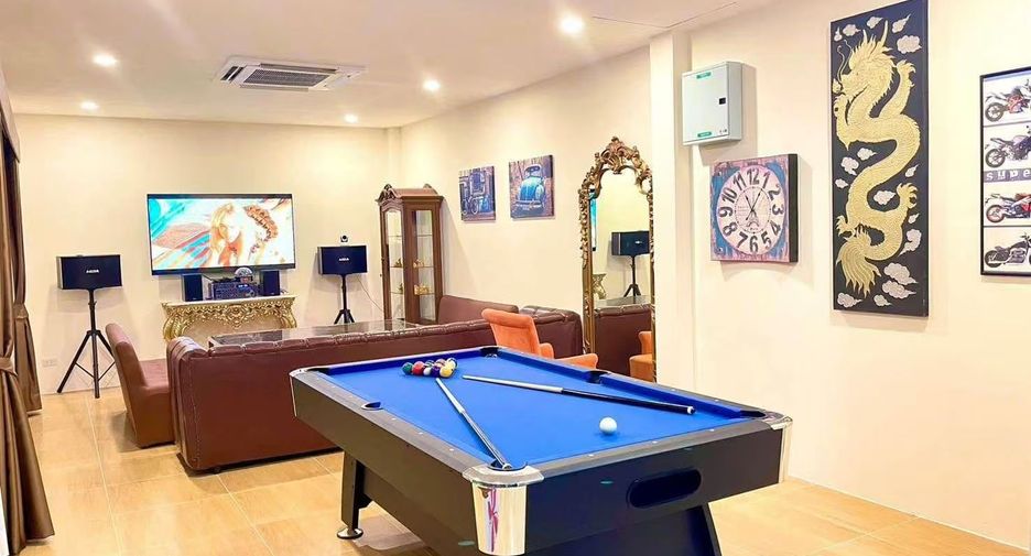For sale 6 bedrooms villa in Bang Lamung, Chonburi