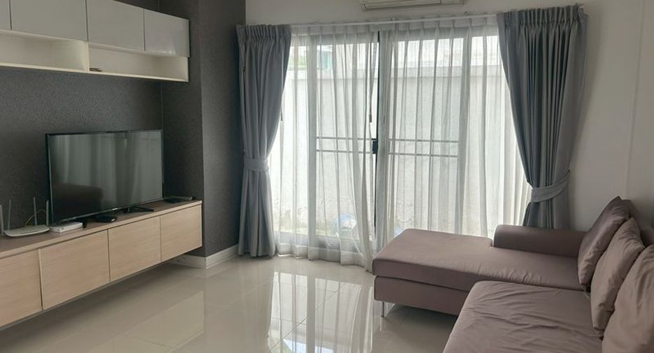 For rent 3 bed house in Si Racha, Chonburi