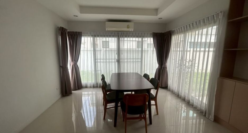 For rent 3 bed house in Si Racha, Chonburi