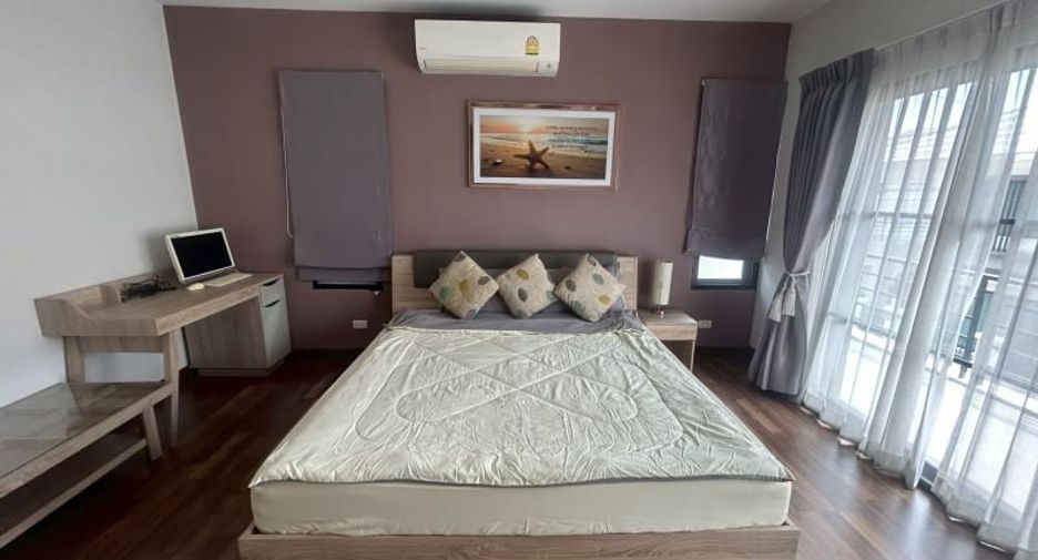 For rent 3 bed house in Si Racha, Chonburi