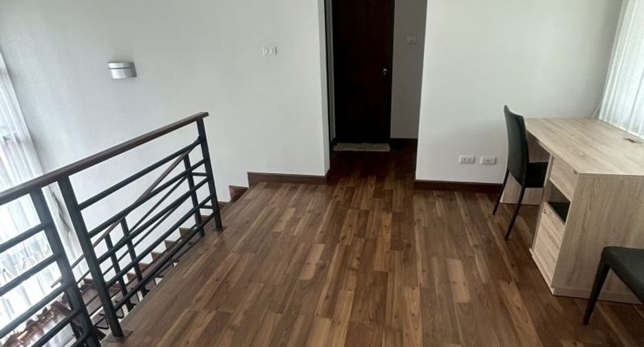 For rent 3 bed house in Si Racha, Chonburi