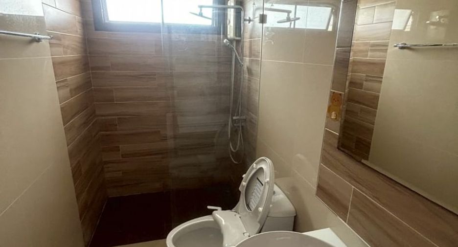For rent 3 bed house in Si Racha, Chonburi