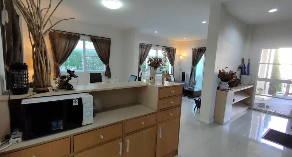 For sale 3 bedrooms house in San Sai, Chiang Mai
