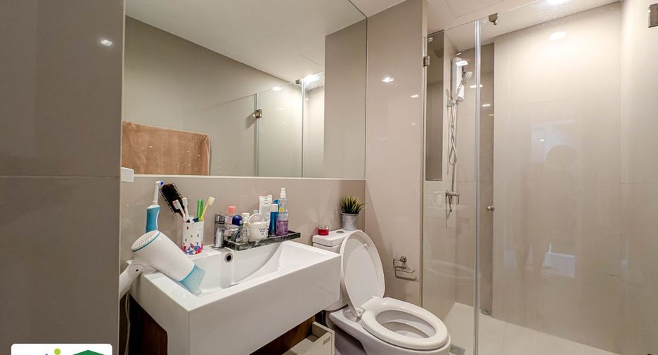 For sale 2 bedrooms condo in Khan Na Yao, Bangkok