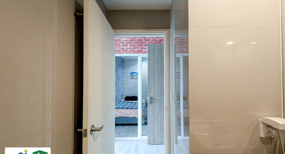 For sale 2 bedrooms condo in Khan Na Yao, Bangkok