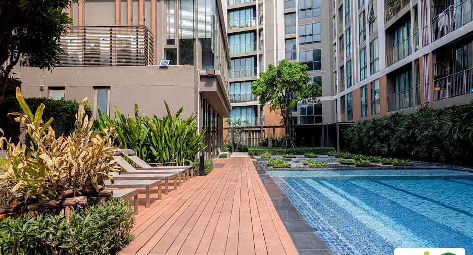 For sale 2 bedrooms condo in Khan Na Yao, Bangkok