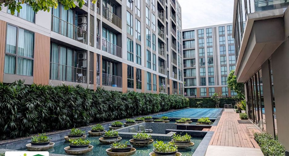 For sale 2 bedrooms condo in Khan Na Yao, Bangkok