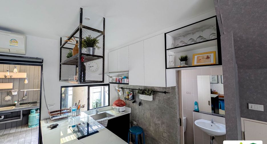 For sale 3 bedrooms house in Bueng Kum, Bangkok
