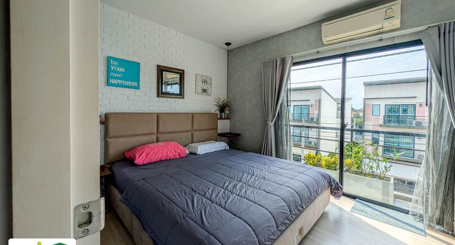 For sale 3 bedrooms house in Bueng Kum, Bangkok