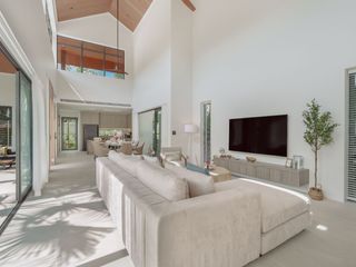 For rent 4 bedrooms villa in Thalang, Phuket