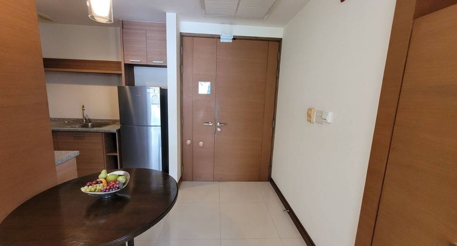 Apartamento con servicios en alquiler de 1 habitaciones en Pathum Wan, Bangkok