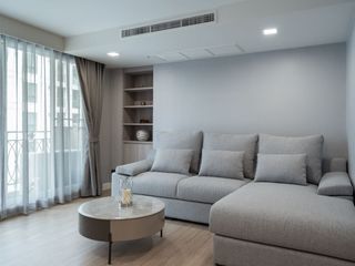 For rent 2 bed condo in Khlong Toei, Bangkok