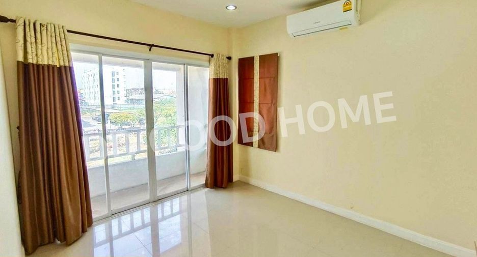 Casa en venta de 4 habitaciones en Mueang Lop Buri, Lopburi