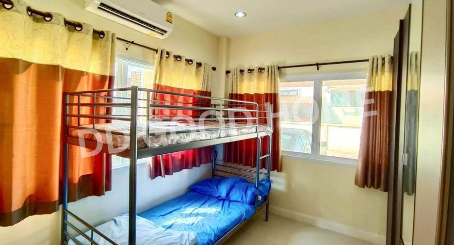 Casa en venta de 4 habitaciones en Mueang Lop Buri, Lopburi