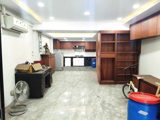 出售 4 卧室 商业空间 在 Bang Kho Laem, 曼谷