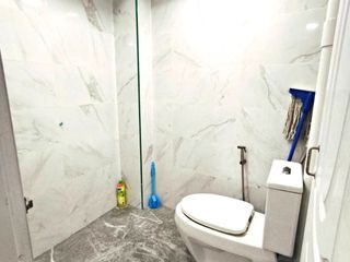出售 4 卧室 商业空间 在 Bang Kho Laem, 曼谷