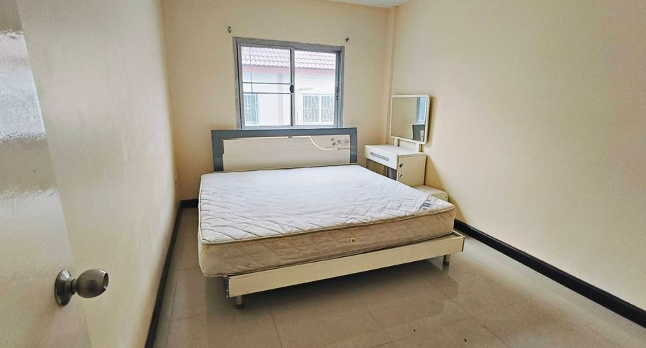 À vendre 3 chambres local commercial à Krathum Baen, Samut Sakhon