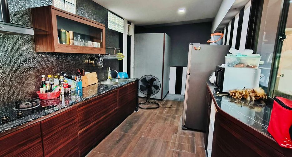 For sale 3 bedrooms house in Pak Kret, Nonthaburi