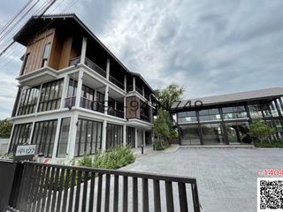 For rent 1 bed retail Space in Bangkok Noi, Bangkok