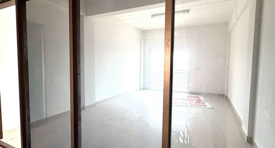 For sale retail Space in Bang Lamung, Chonburi
