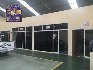 For sale warehouse in Ban Bueng, Chonburi