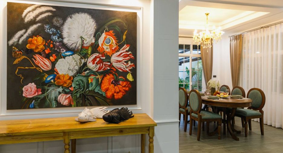 For rent and for sale 6 bedrooms house in San Kamphaeng, Chiang Mai