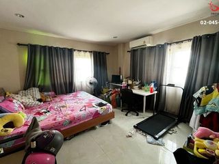 For sale 5 Beds house in Don Mueang, Bangkok