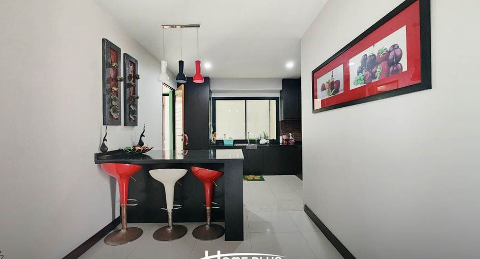 Casa en venta de 3 habitaciones en Mueang Chon Buri, Chonburi