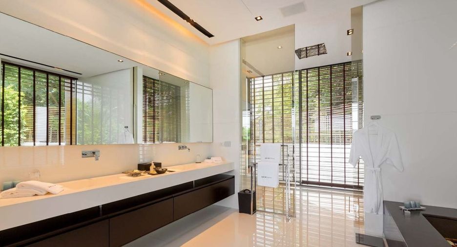 Villa zum Kauf mit 6 Zimmer in Mueang Phuket, Phuket