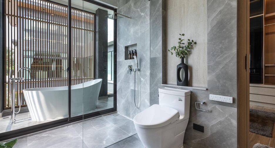 Haus zum Kauf mit 5 Zimmer in Bang Lamung, Chonburi