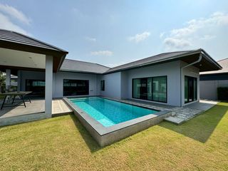 For Rent 3 Bedroom Villa In Bang Lamung, Chonburi