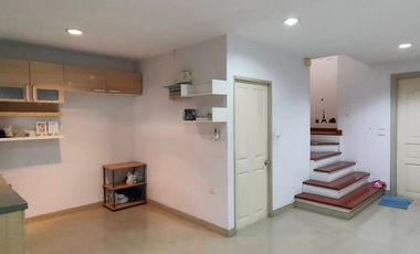 Wohnung zur Miete mit 3 Zimmer in Prawet, Bangkok