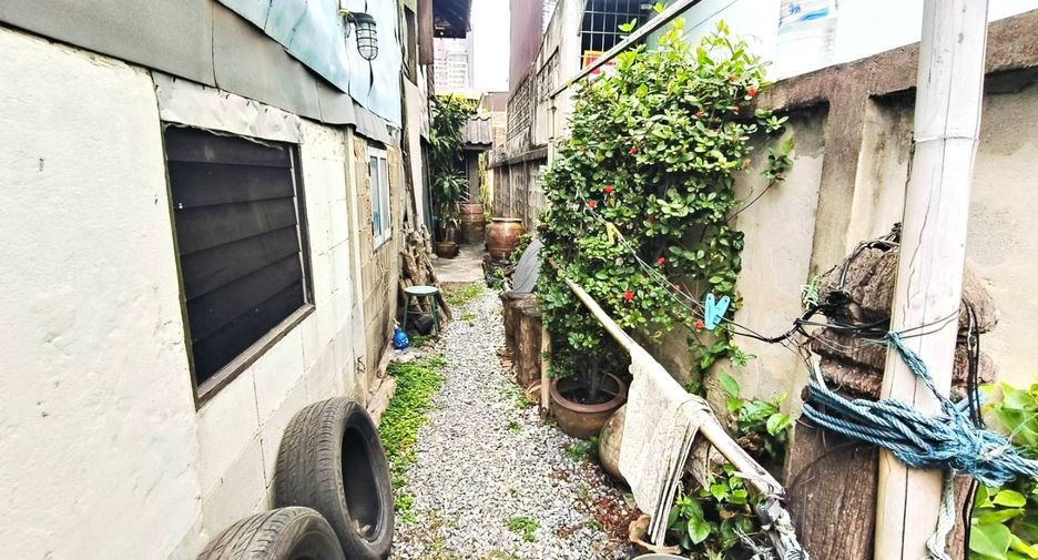 For sale land in Thon Buri, Bangkok