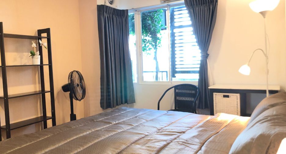 Wohnung zur Miete mit 1 Zimmer in Phra Khanong, Bangkok