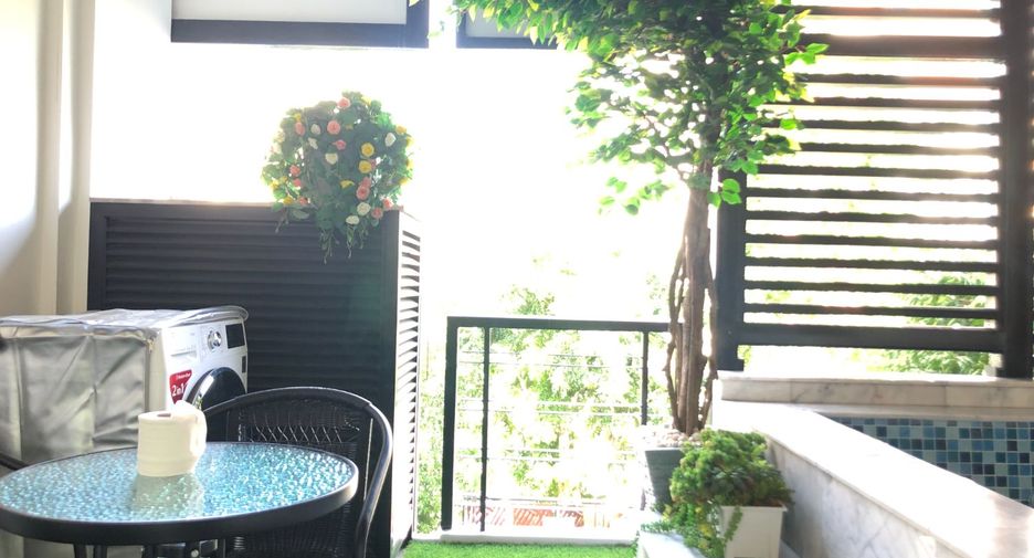 Wohnung zur Miete mit 1 Zimmer in Phra Khanong, Bangkok