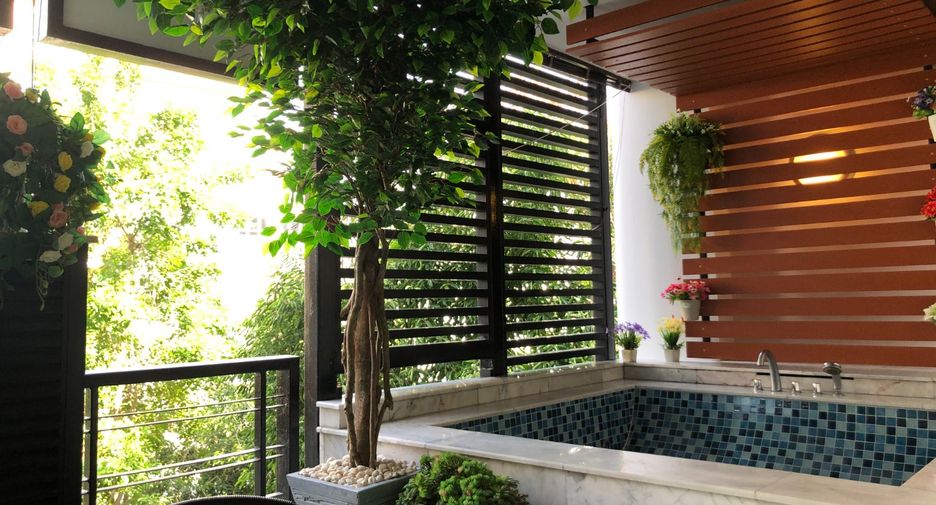 Wohnung zur Miete mit 1 Zimmer in Phra Khanong, Bangkok