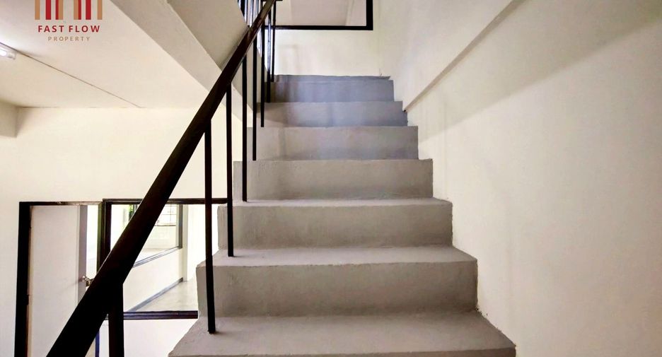 For rent and for sale 10 bedrooms retail Space in Lak Si, Bangkok