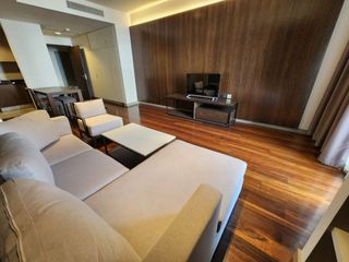 À louer 2 chambres appartement à Khlong Toei, Bangkok