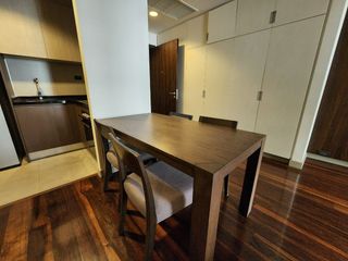 À louer 2 chambres appartement à Khlong Toei, Bangkok
