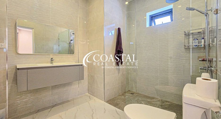 For sale 4 bed house in Bang Lamung, Chonburi