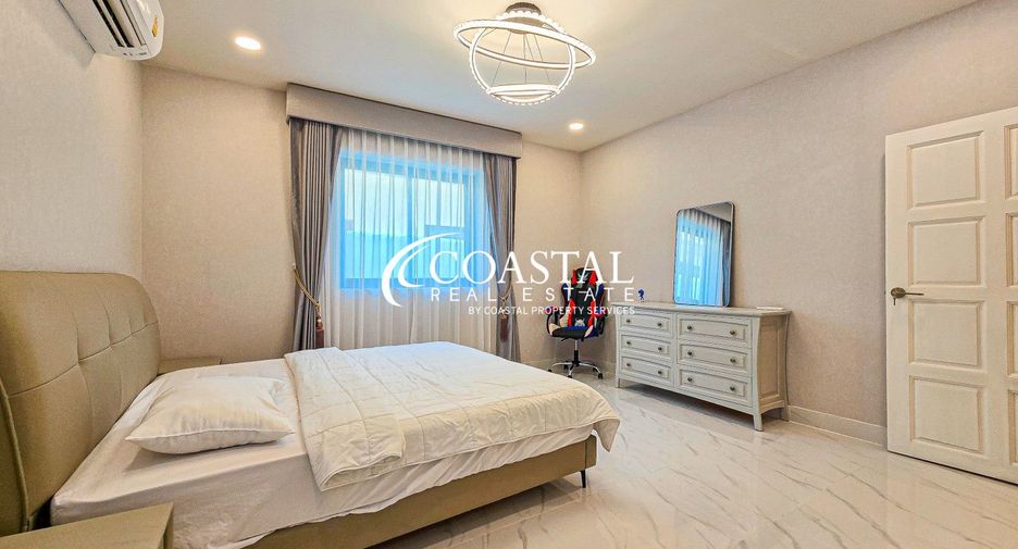 For sale 4 bed house in Bang Lamung, Chonburi