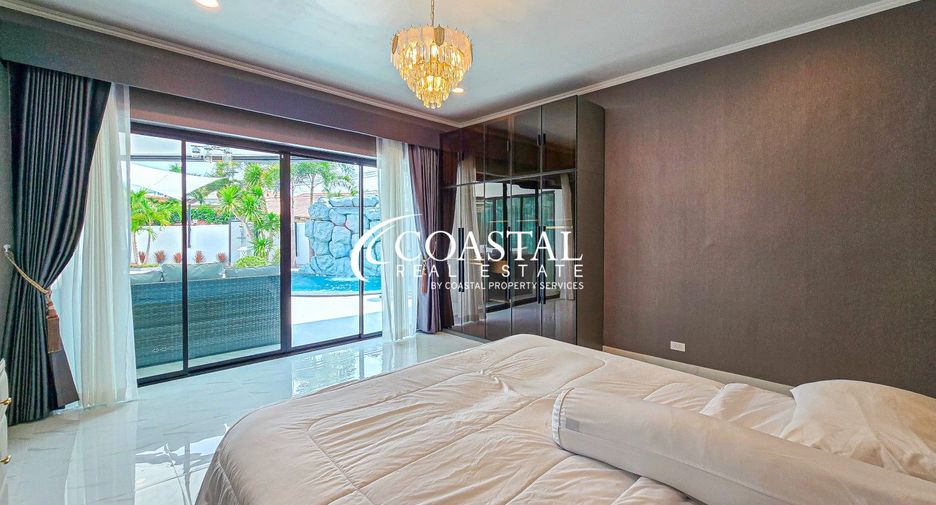 For sale 4 bed house in Bang Lamung, Chonburi