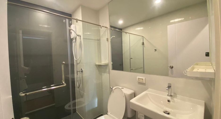 For sale 1 bed condo in Min Buri, Bangkok