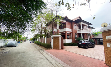 For sale 8 Beds house in Bang Na, Bangkok