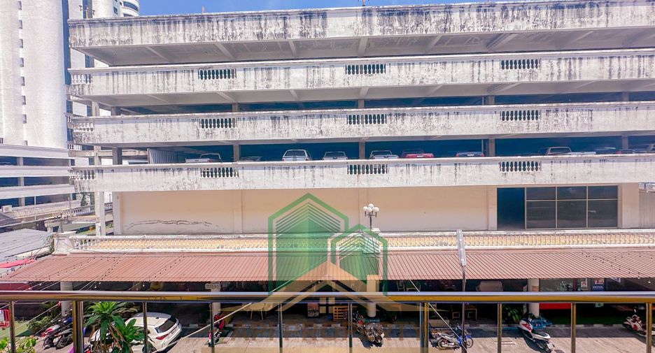 For sale 5 bedrooms retail Space in Bang Lamung, Chonburi